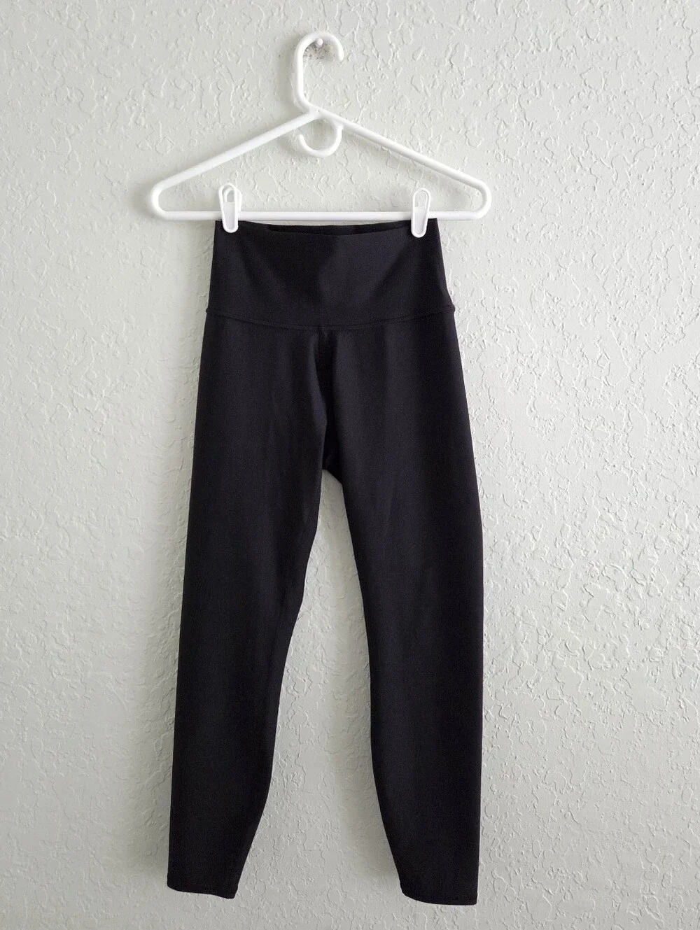 Alo Yoga Black High Waist Airlift Leggings 7/8